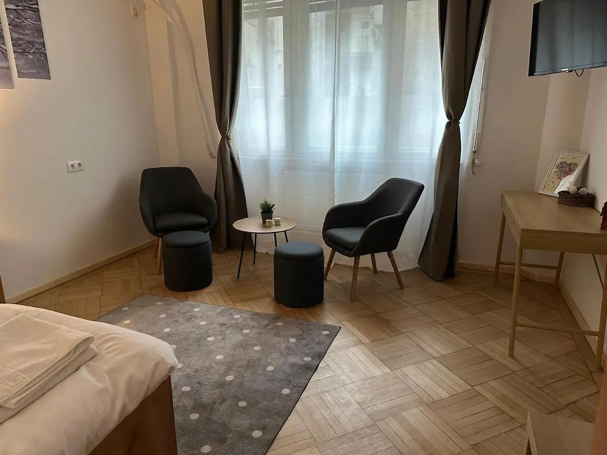 Apartment Affordable 1Br Apt In Downtown Bucharest
