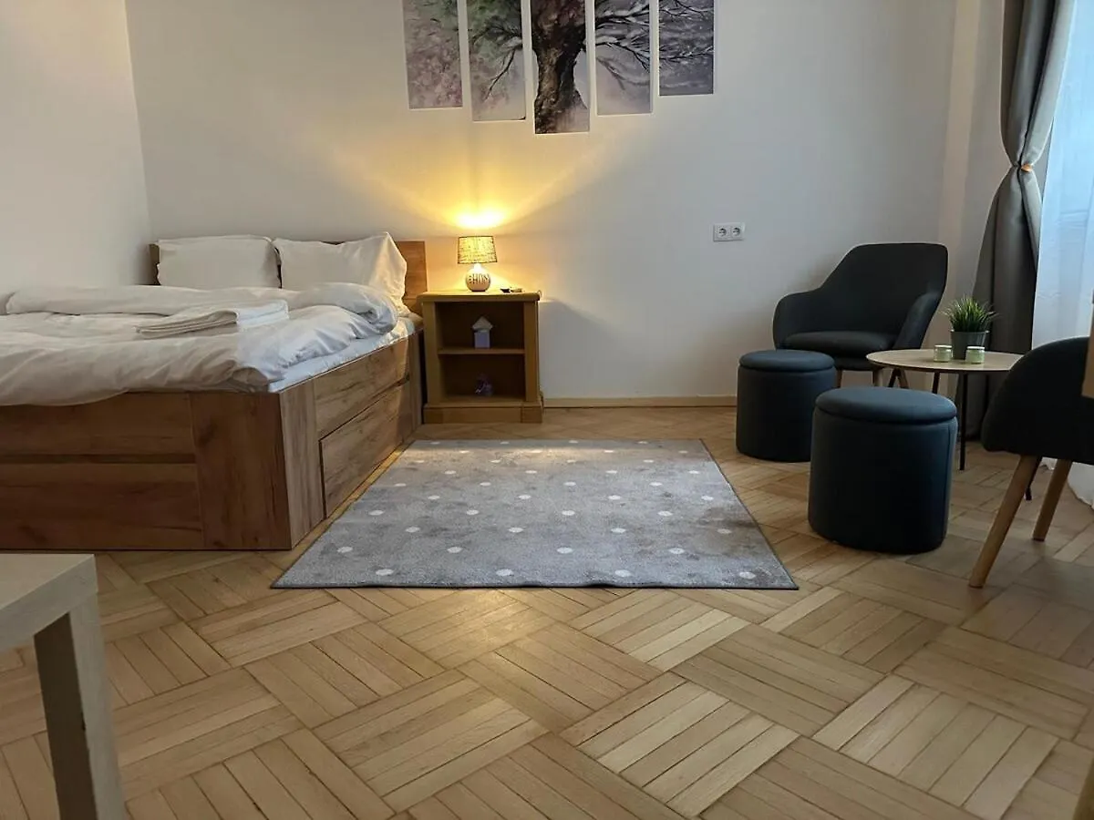 Affordable 1Br Apt In Downtown Bucharest Romania