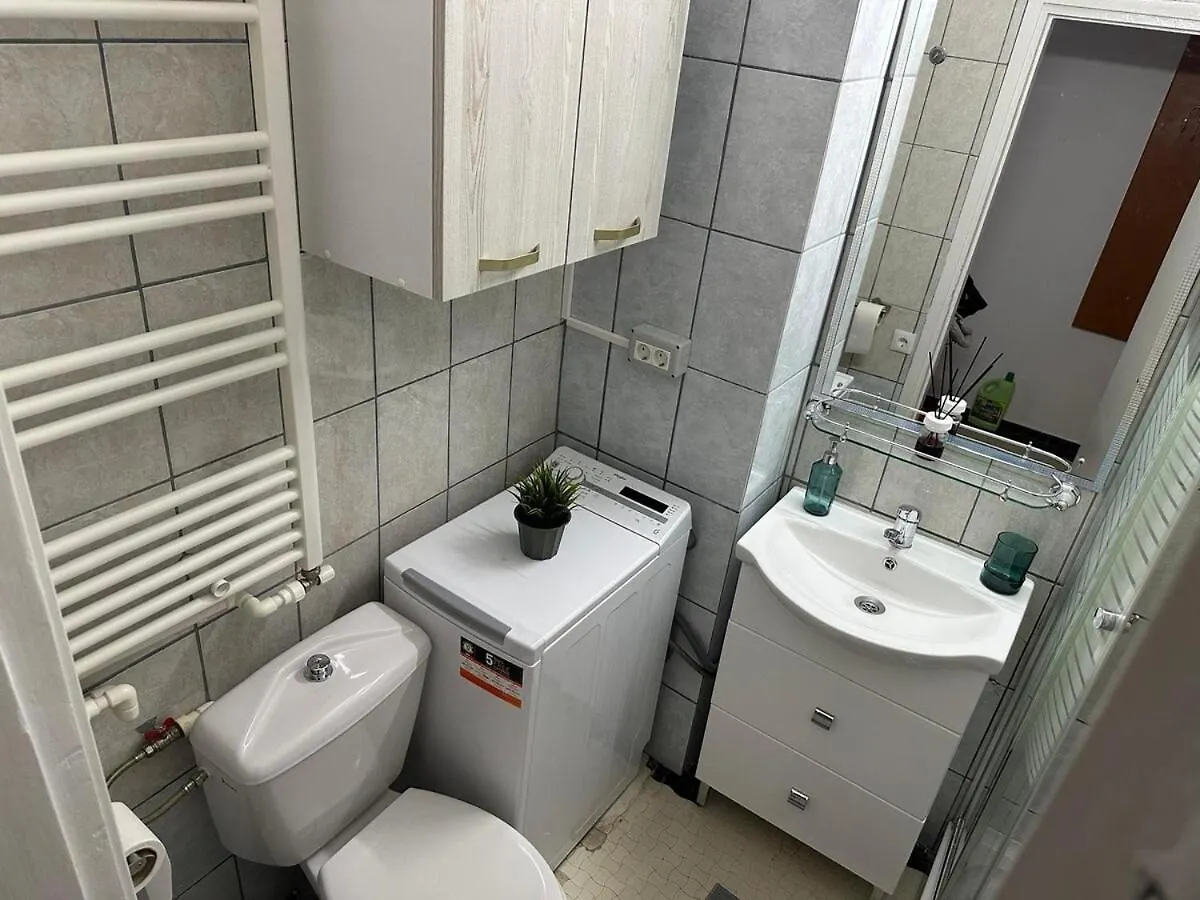 Affordable 1Br Apt In Downtown Bucharest